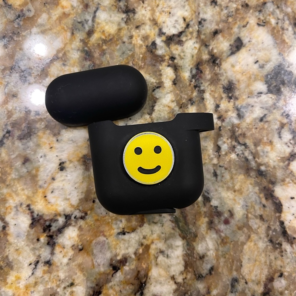 Sonix AirPods case